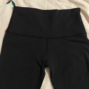 Lulu high rise wunder under leggings